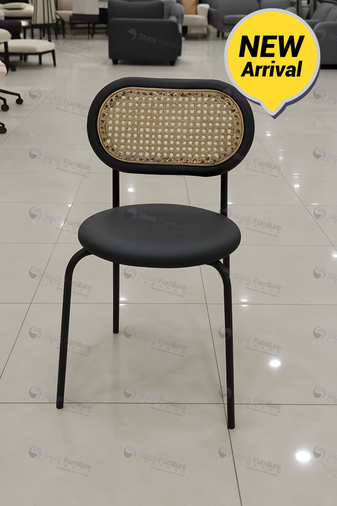 BiancaNera P16 Black Chairs