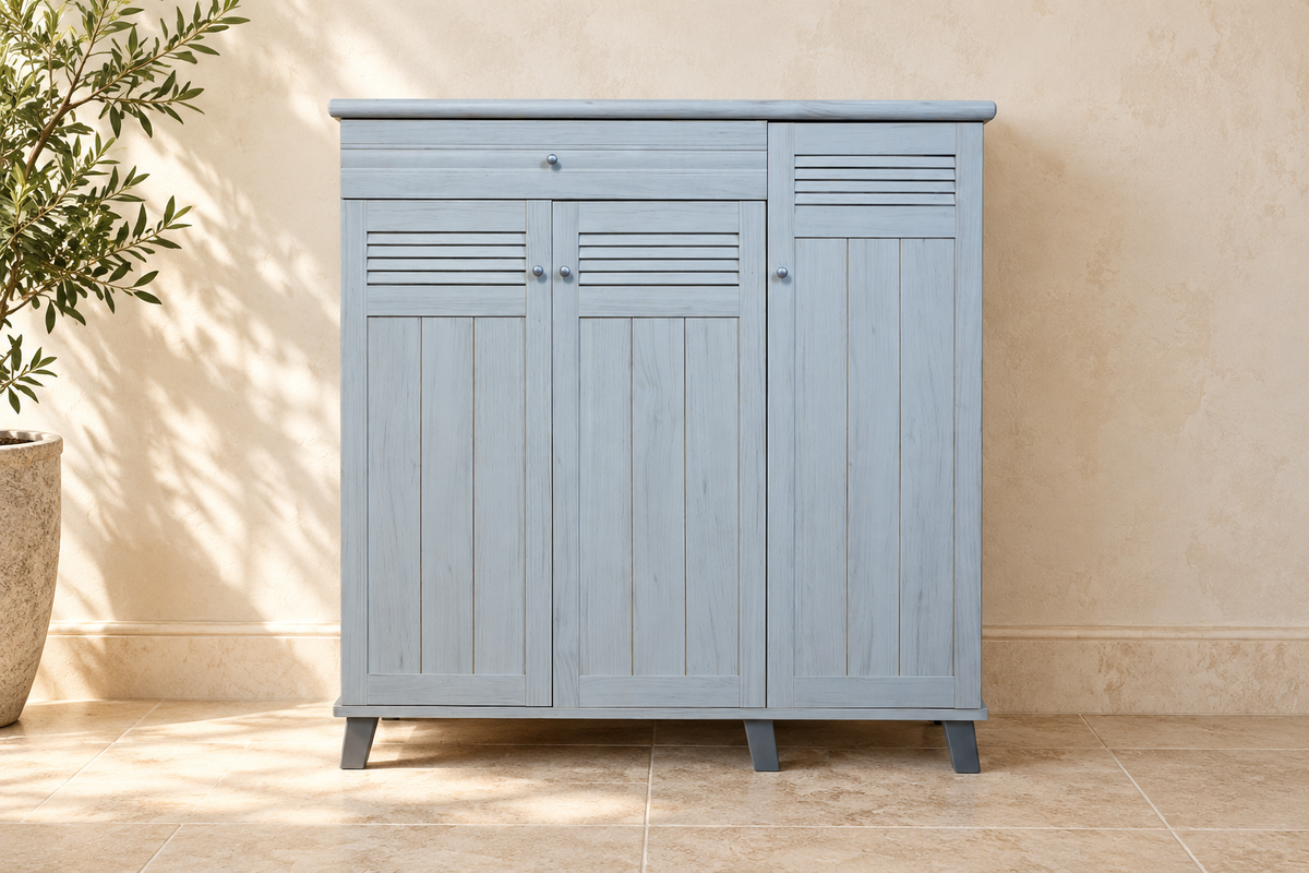Vico 62 three-door shoe cabinet with drawer in Oak